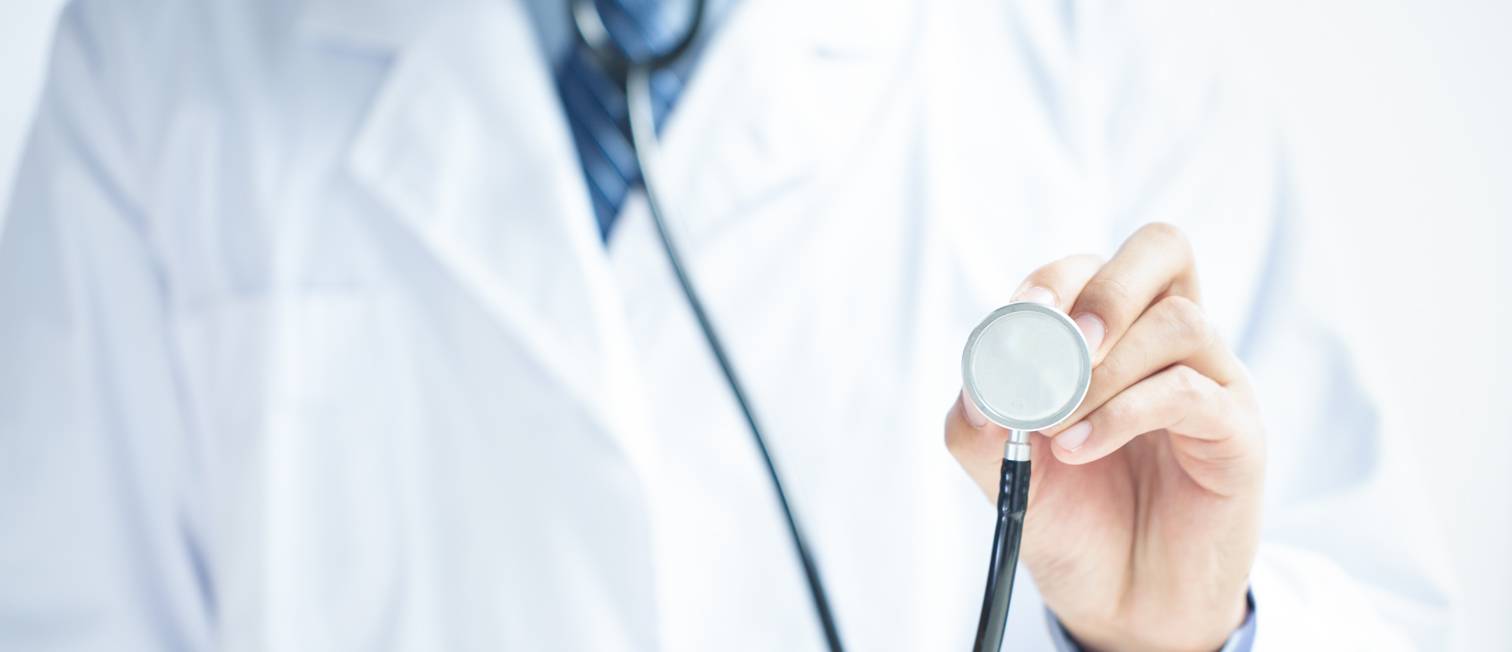 卫生保健和医疗医生医疗ppt背景图